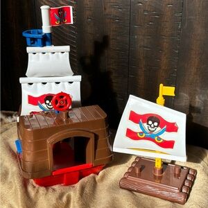 Vintage Unimax Pirate Ship And Raft